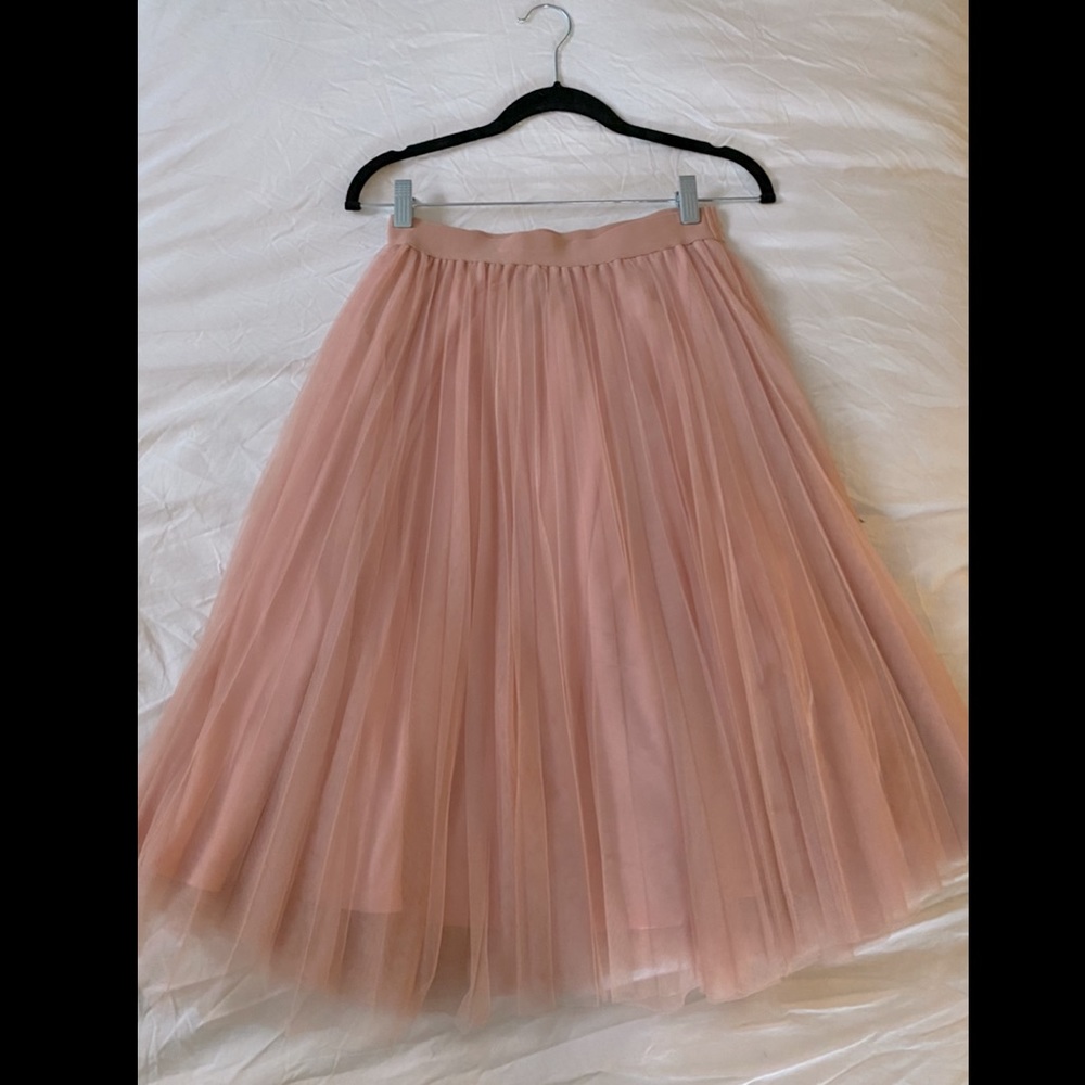 Pink tulle midi skirt